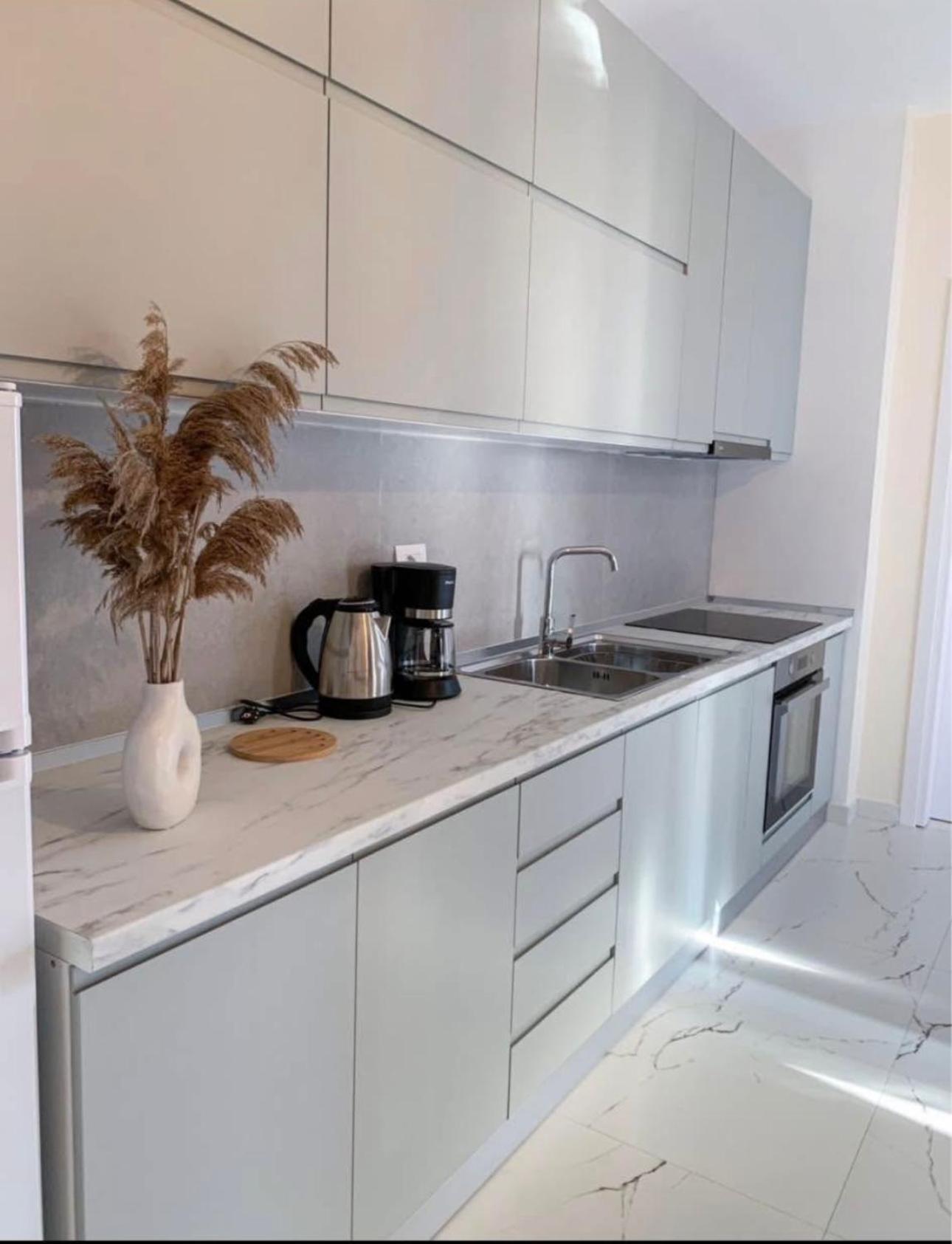 Rent Turdiu G Tirana